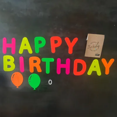 Neon «Happy Birthday» Banner